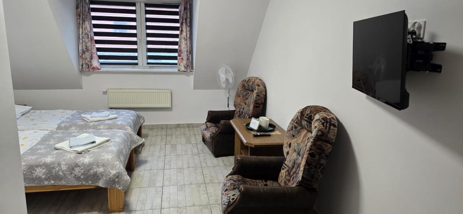 Dom Goscinny Koinonia Mrągowo Exteriör bild